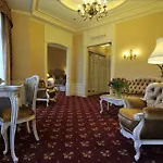 Nobilis Hotel