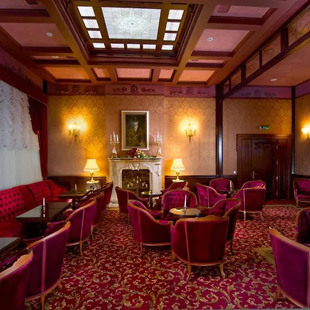 Готель Nobilis