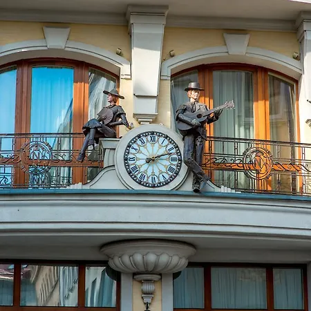Hotel Nobilis 5*