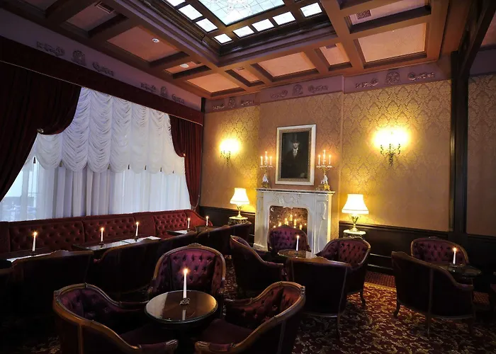 Nobilis 5* Leópolis