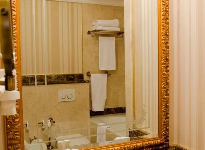 Готель Nobilis