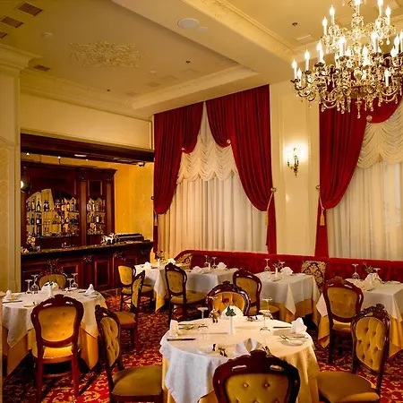 Hotell Nobilis 5*