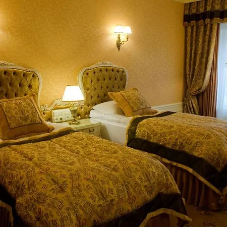 Nobilis Hotell 5*