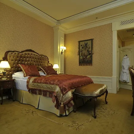 Nobilis 5* Lviv